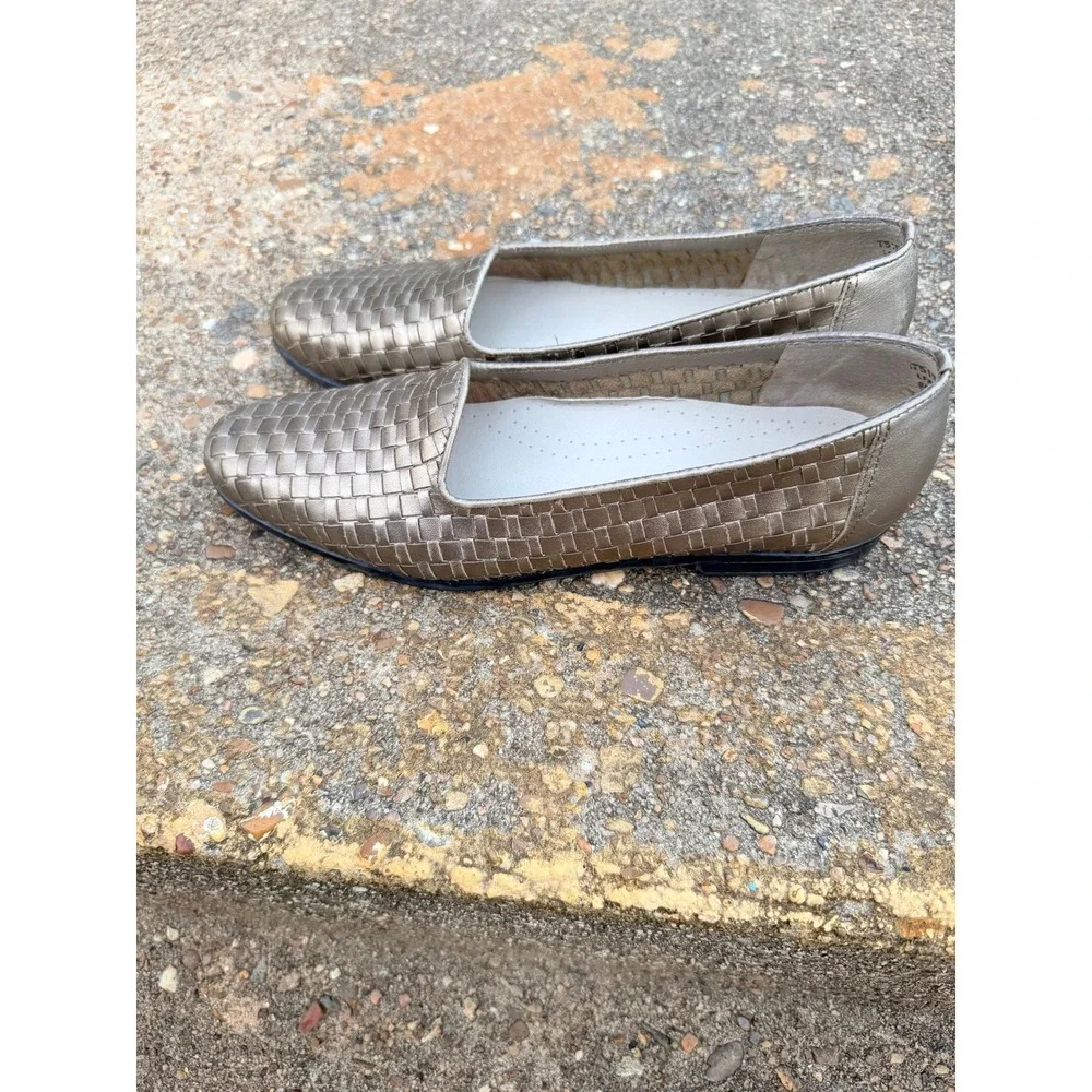 Trotters Womens 8.5‎ Woven Leather Loafers Metallic Pewter Gold Brazil 158-704